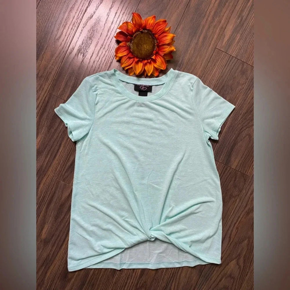 🌻5/$25🌻IT’S OUR TIME Sea Green Knotted Front Shirt | LARGE | - Picture 1 of 4